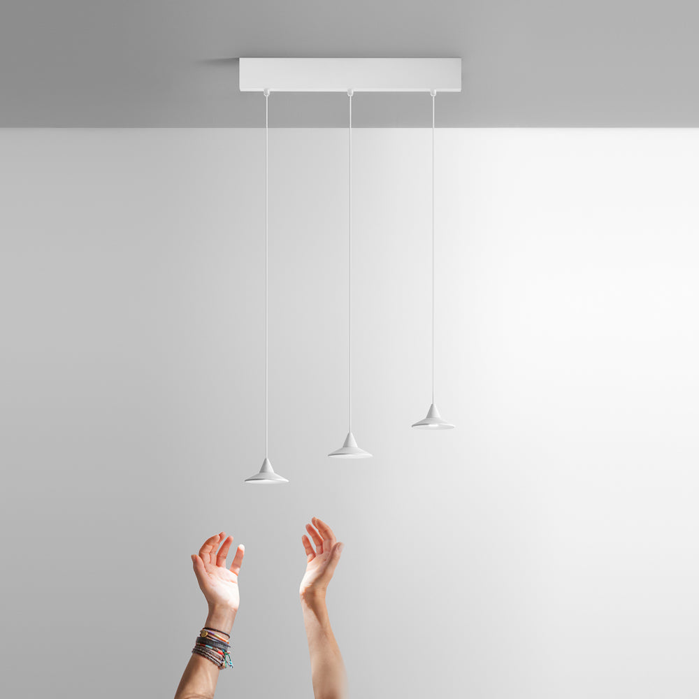 GEALUCE Sospensione con montatura in alluminio bianco-nero satinato LED HELENA GEALUCE Sospensione con montatura in alluminio bianco-nero satinato LED HELENA